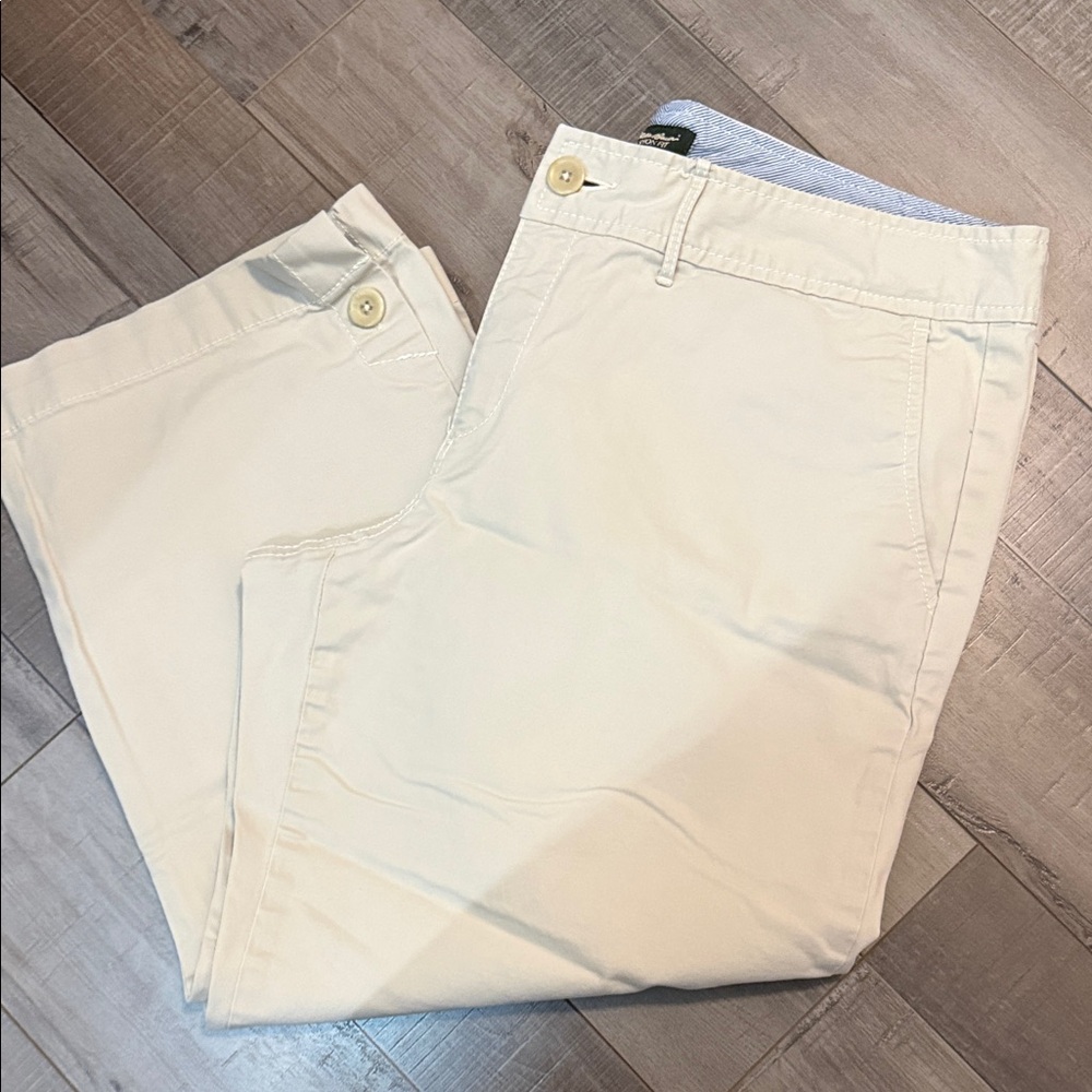 Eddie Bauer Women's Cream Capris